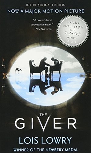 Lois Lowry, Lois Lowry: The Giver (International Ed) (Giver Quartet) (Paperback, 2014, HMH Books for Young Readers)